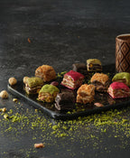 Mixed Baklava Turkish Delight in Metal Box – Pistachio, Oreo, Lotus & Raspberry Flavors - 500g (17.64 oz) - Exporgin | Türkiye Comes to You